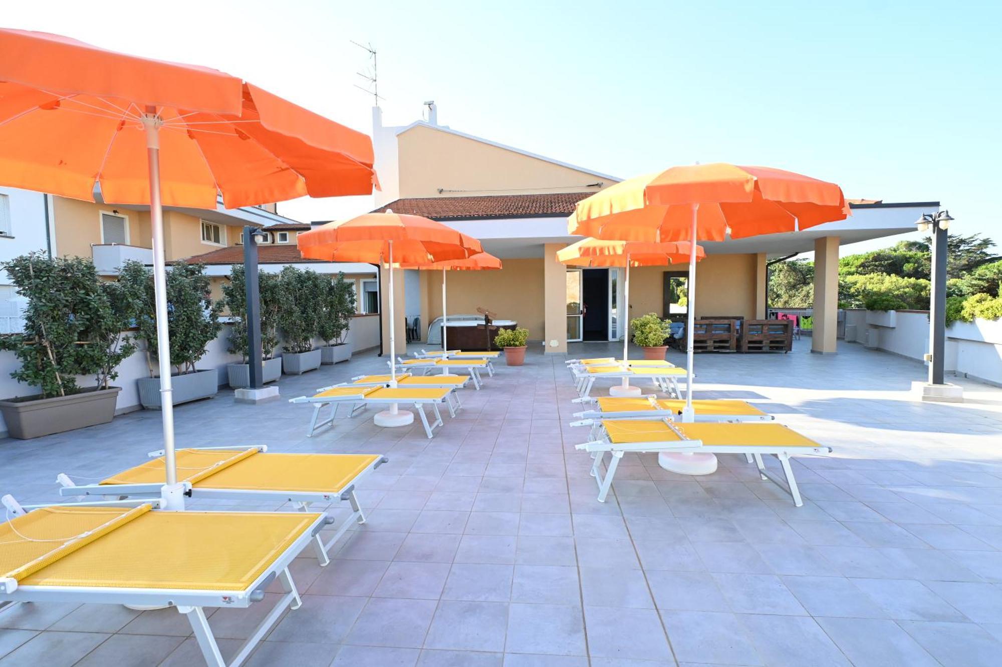 Hotel Paradiso Verde Marina Di Bibbona Dış mekan fotoğraf