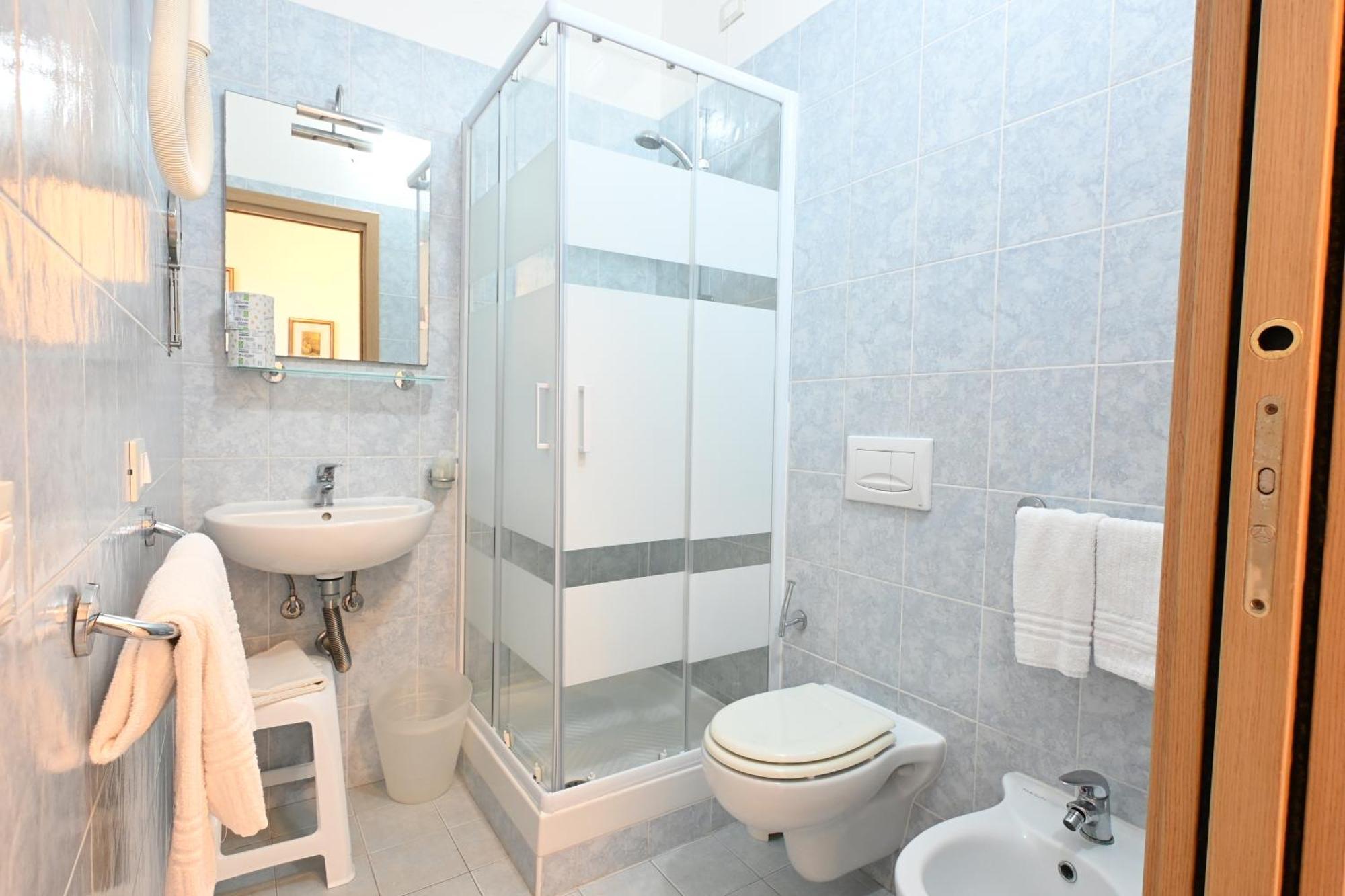 Hotel Paradiso Verde Marina Di Bibbona Dış mekan fotoğraf